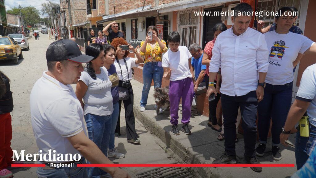 El alcalde recorrió el barrio Santa Fe y el barrio Bello Horizonte.