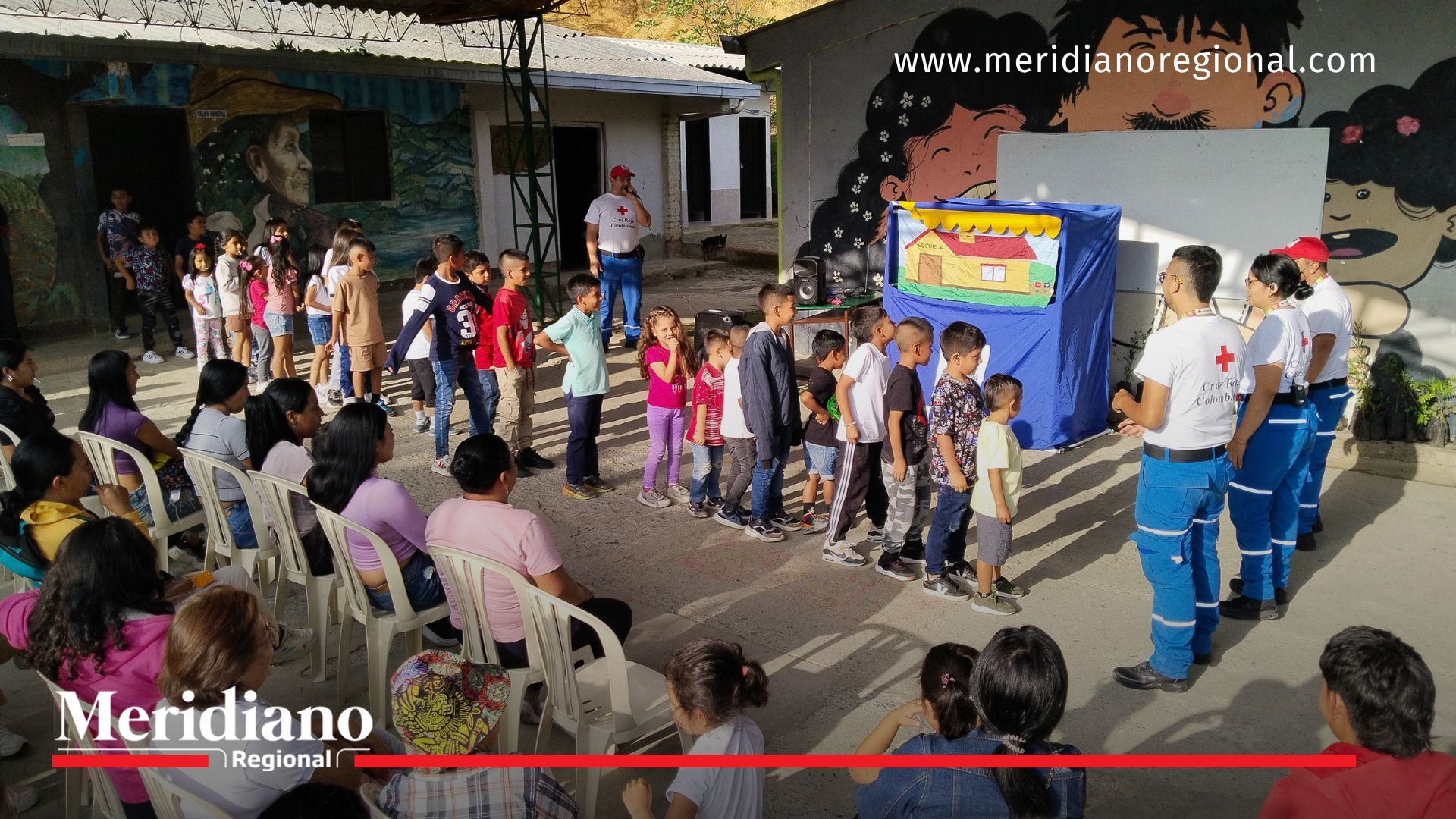 vereda El Sendero - campaña "Alianza Navideña"- Alcaldía Municipal  - Oficina de Gestión del Riesgo de Desastres, la Cruz Roja Colombiana- Policía de Carabineros  Popayán - obra de títeres "Polvorín"-Diego Concha Suárez, Coordinador Operativo de la Cruz Roja Cauca- Giovany Erazo Méndez, coordinador de la Oficina de Gestión del Riesgo de Desastres- María Luz Domínguez, madre de familia- Juan Carlos Muñoz