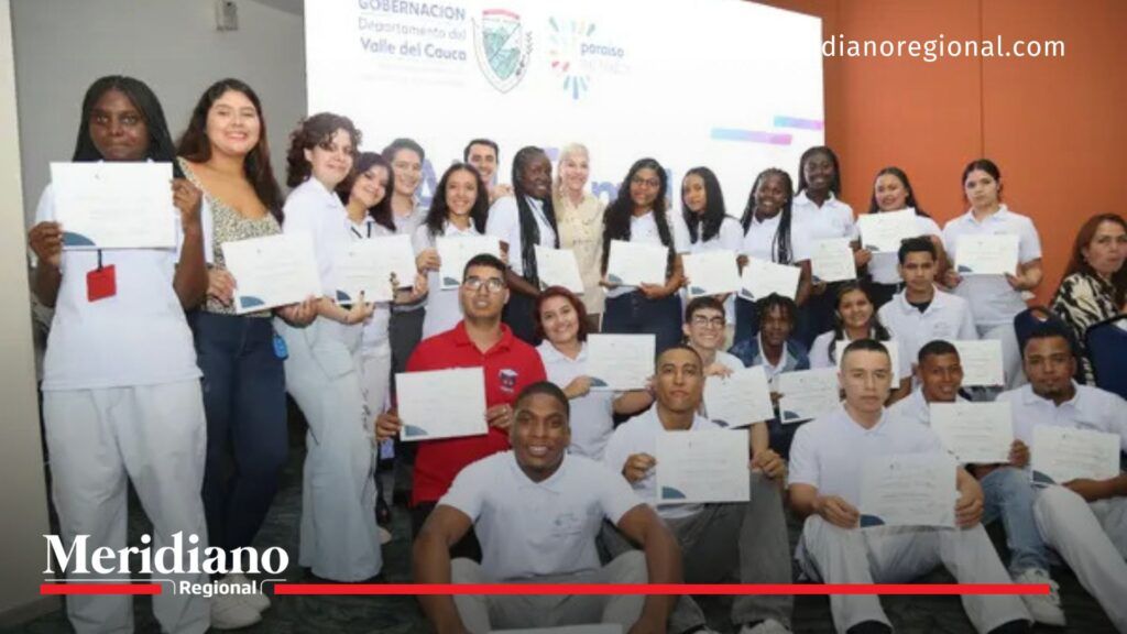 VALLEmplea- iniciativa- programa- juventud- sector productivo- industria- oportunidades- trabajo- Valle del Cauca- Colombia- Dilian Francisca Toro- Daniela Albarracín- Dayana Lozada-