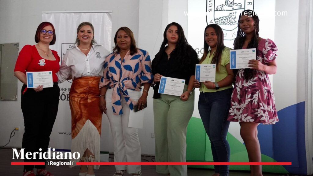 Graduaciones- emprendedores- iniciativas- impulso- formación- hombres- mujeres- Córdoba- Colombia- oportunidades- - Meridiano Regional Graduaciones- emprendedores- iniciativas- impulso- formación- hombres- mujeres- Córdoba- Colombia- oportunidades-