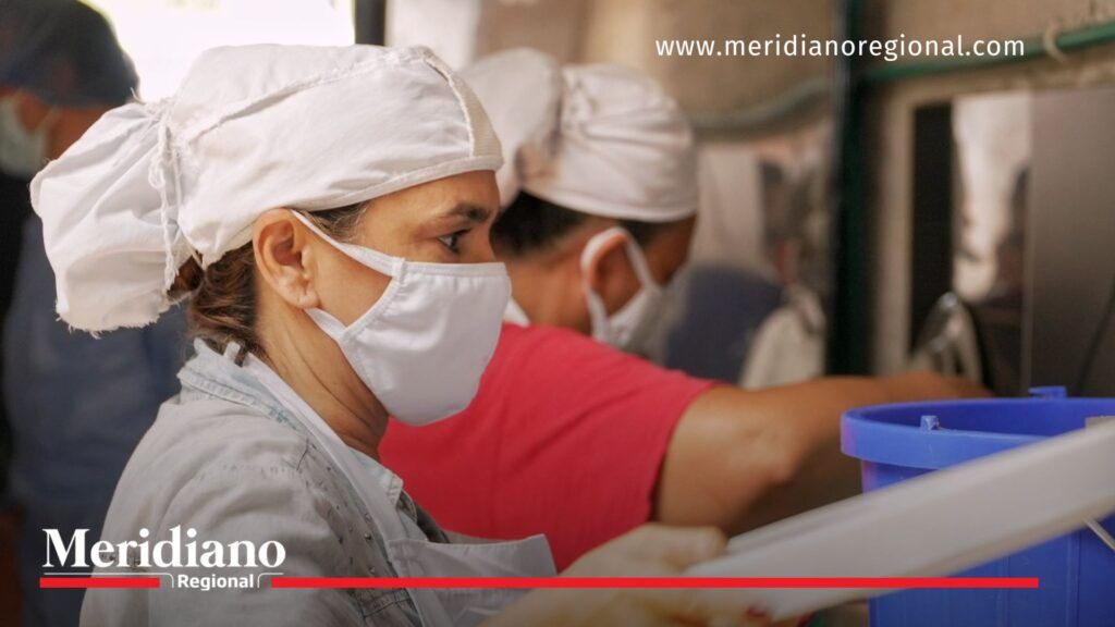 Entrega- raciones- alimentación- 2024- Alcaldía de Cali- Alejandro Eder- Cali- Valle del Cauca- Colombia- igualdad- comedores comunitarios- comunas- corregimientos- - Meridiano Regional Entrega- raciones- alimentación- 2024- Alcaldía de Cali- Alejandro Eder- Cali- Valle del Cauca- Colombia- igualdad- comedores comunitarios- comunas- corregimientos-