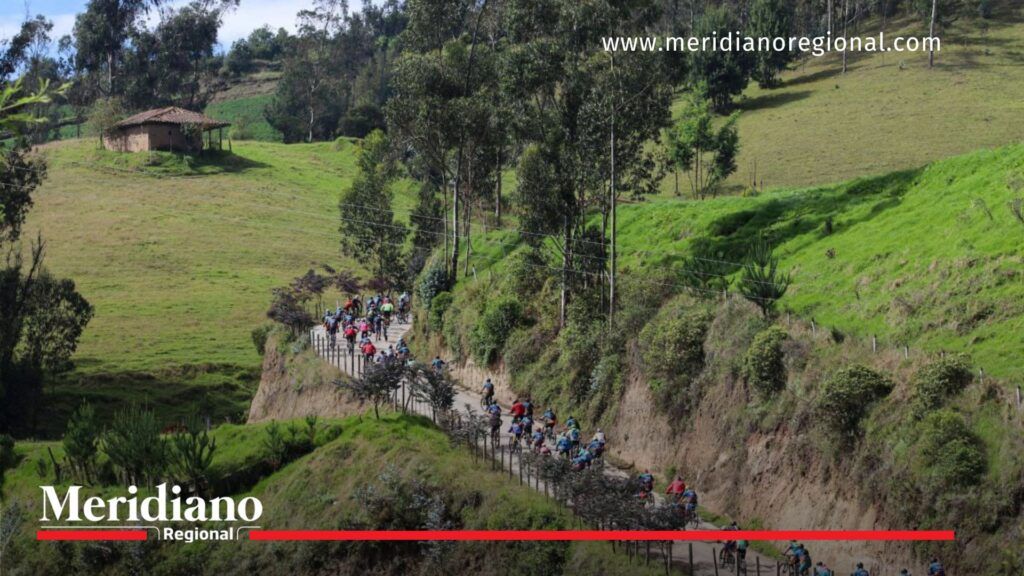 Travesía- MINDALE- binacional- deporte- ciclismo- Ecuador- Colombia- frontera- participación- comunidad- recreación- - Meridiano Regional Travesía- MINDALE- binacional- deporte- ciclismo- Ecuador- Colombia- frontera- participación- comunidad- recreación-