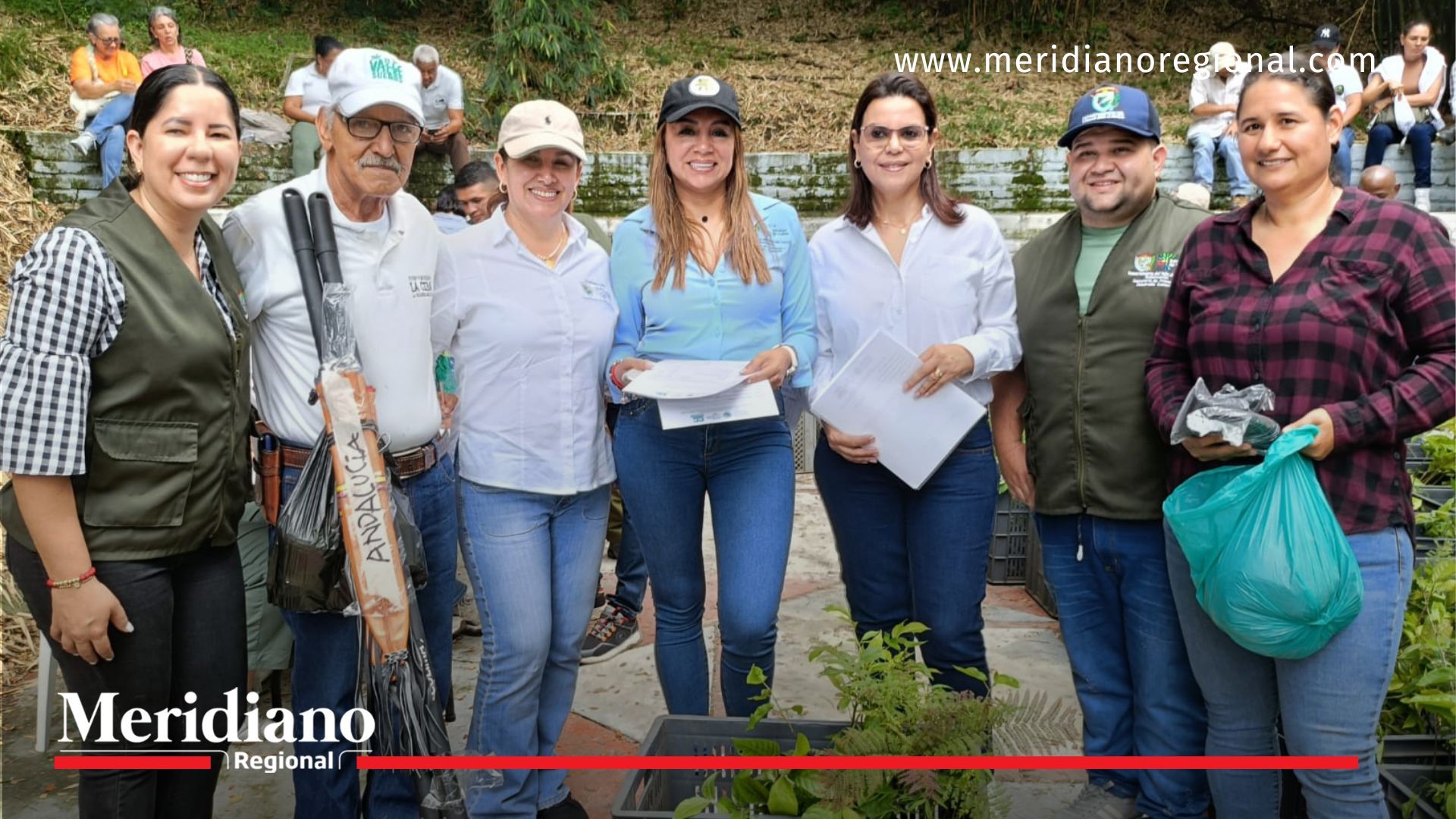 Entregaron kits para viveros comunitarios en Buga 