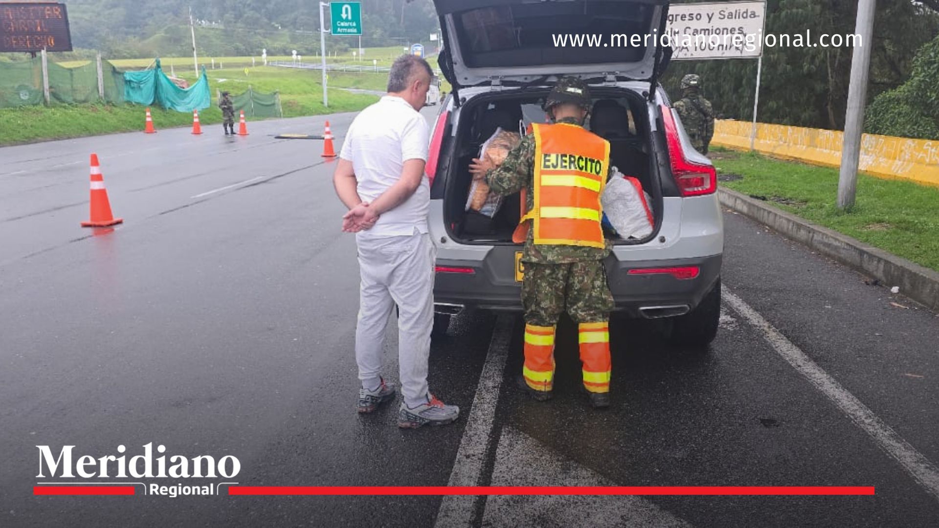Ejército Nacional garantiza viajes seguros en el Eje Cafetero Ejército Nacional- garantías- desplazamiento- viajes- turismo- orden público- seguridad- operativos- Policía Nacional- articulación- Eje Cafetero- Colombia-    
