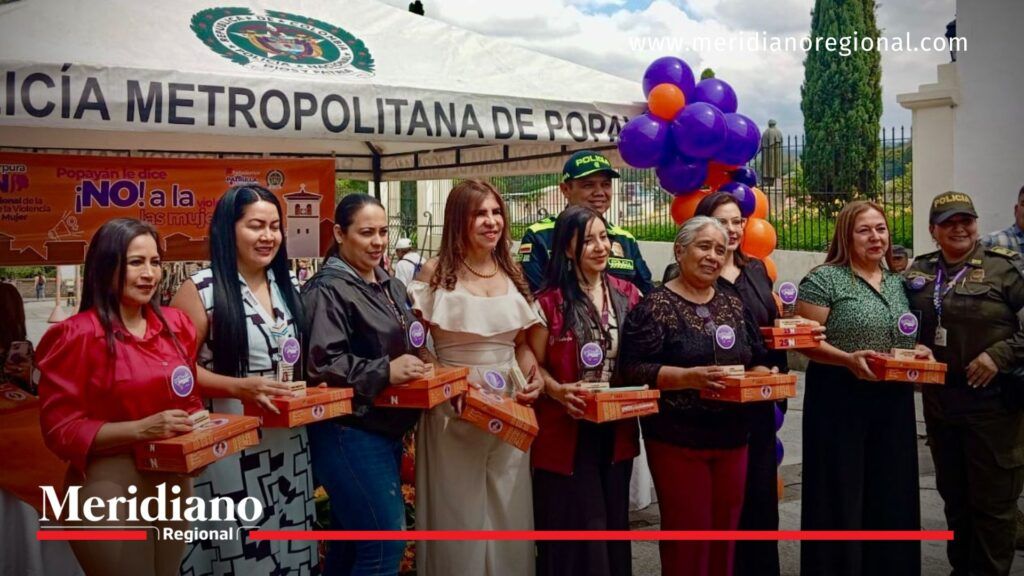 Patrulla púrpura- campaña- prevención- violencia de género- acciones- Popayán- Cauca- Colombia- mujeres- hombres-