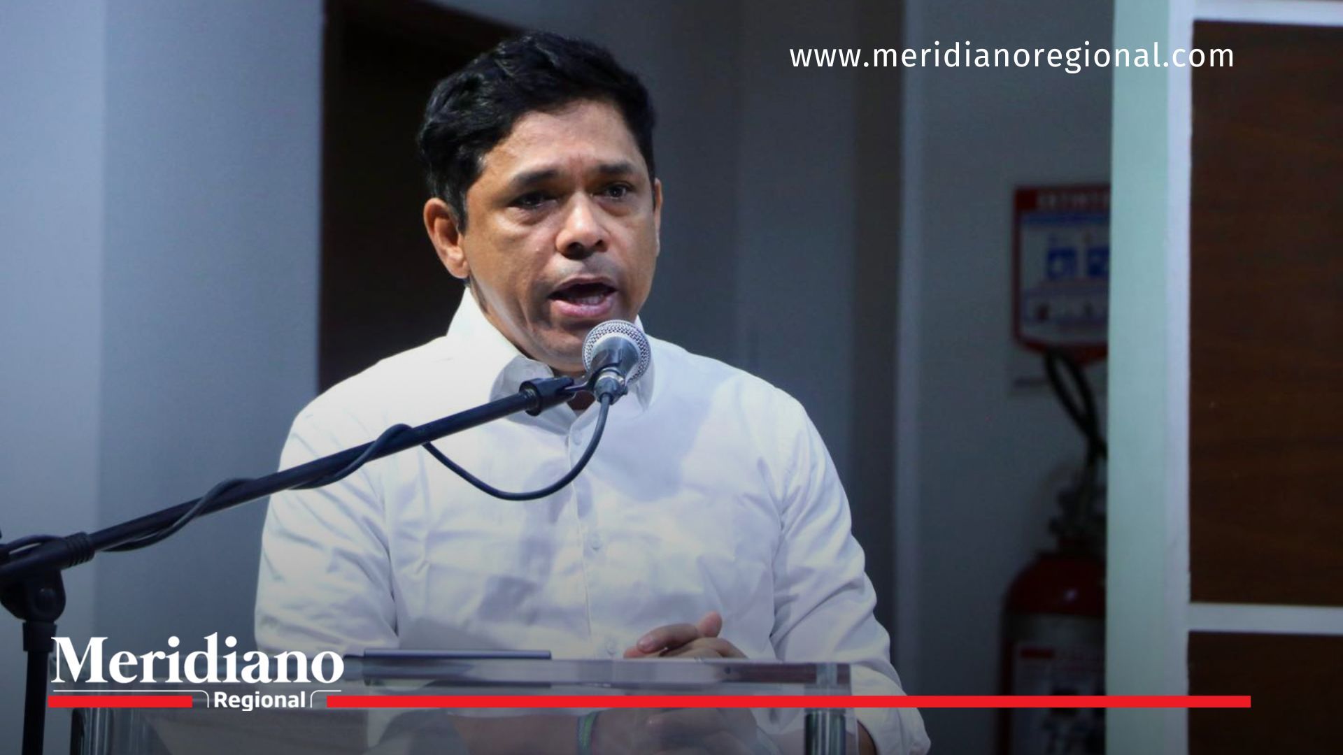 Ferney Silva lidera debate sobre Reforma Laboral Audiencia- debate- publico- reforma laboral- Senador- Ferney Silva- Escuela Nacional del Deporte- Cali- Valle del Cauca- Colombia- 