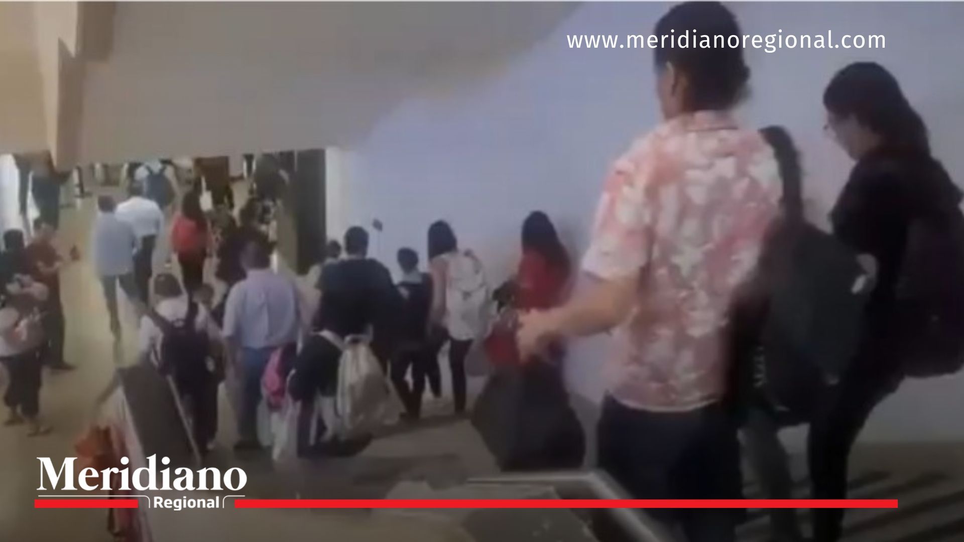 Tensión en Cali por evacuación en Gobernación y Fiscalía Tensión- evacuación- edificios- amenaza- bomba- atentado- Gobernación del Valle- Fiscalía- falsa alarma- actividad preventiva- Policía Metropolitana de Cali- Cali- Valle del Cauca- Colombia-   
