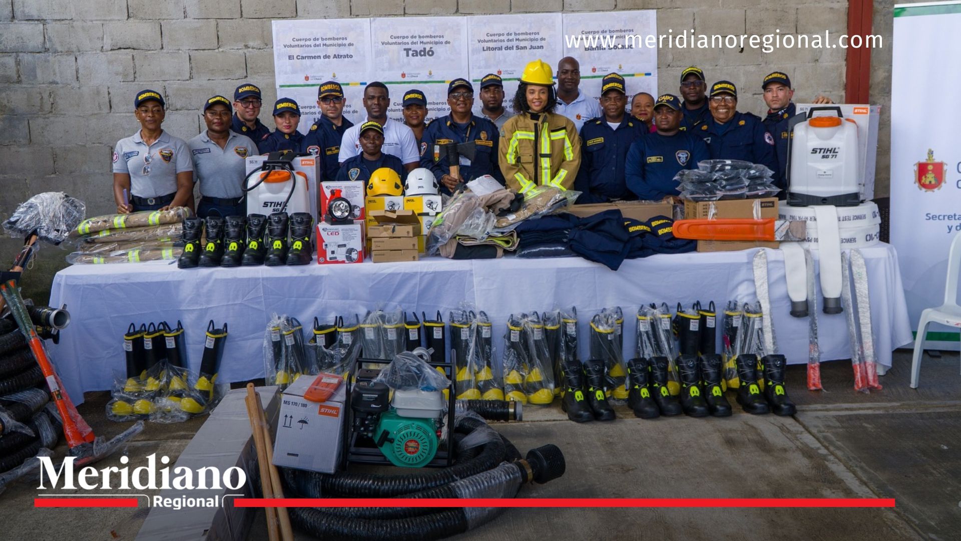 bomberos -Bomberos del Chocó reciben nueva dotación de equipos Bomberos Chocó - nueva dotación - equipos - Gobernación del Chocó - emergencia - motocarros - motobombas - inversión 400 millones - seguridad - bienestar-bomberos -