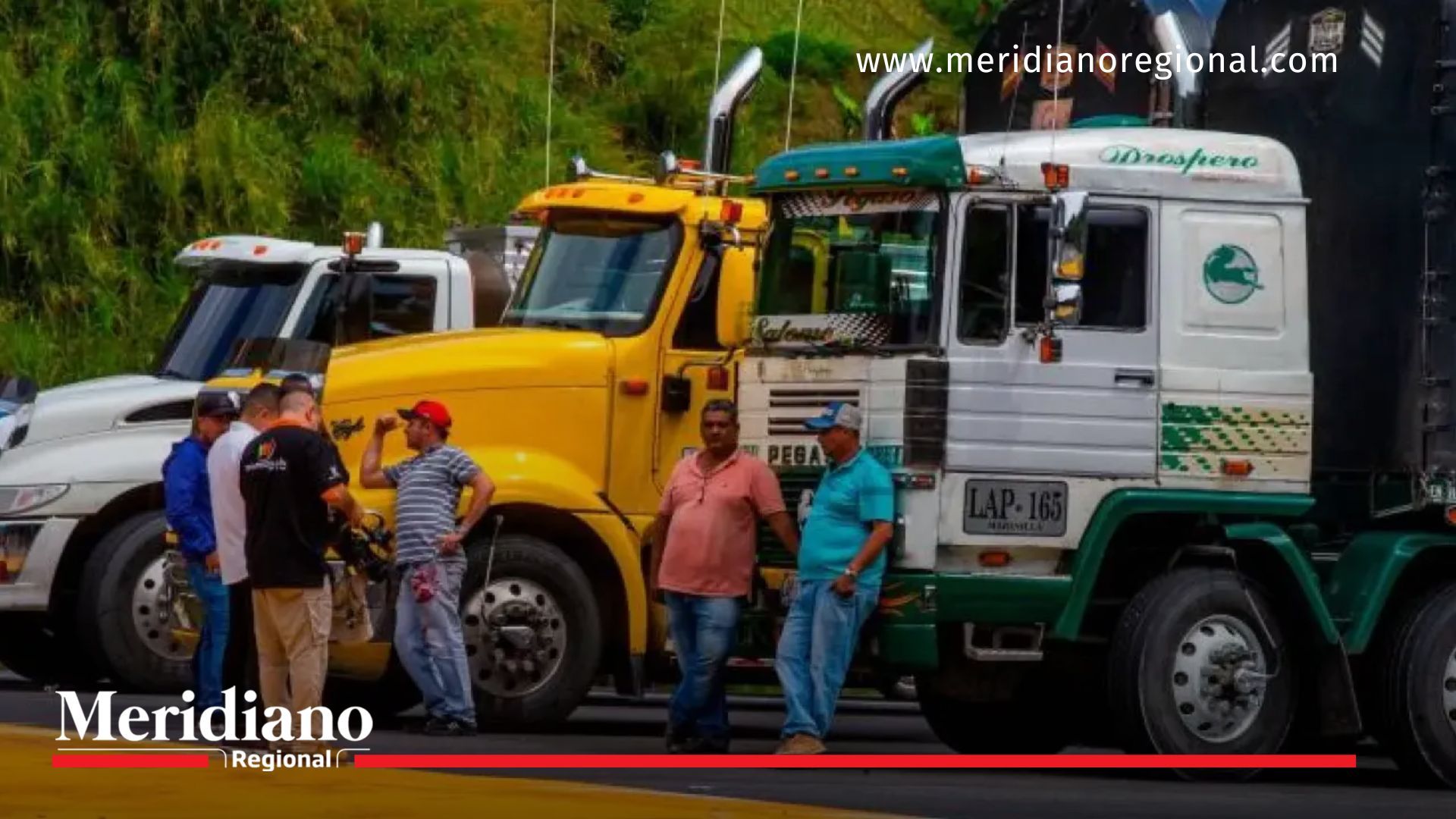 Camioneros de -Camioneros de Nariño advierten paro por crisis vial camioneros-nariño-crisis-vial-paro-transporte-vía-panamericana-derrumbes-invias-protestas-bloqueos-mantenimiento-vías-nacionales-Camioneros de -