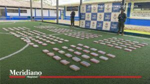 Armada incautó 24 millones de dólares en cocaína en Chocó armada-de-colombia-incautación-cocaína-chocó-clan-del-golfo-narcotráfico-pacífico-colombiano-bahía-solano-drogas-incautadas-2025-