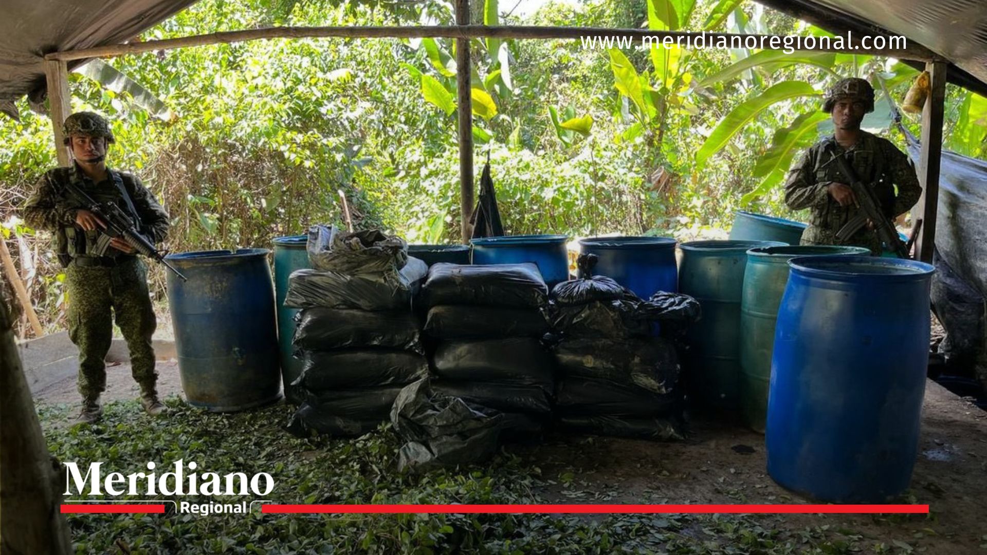 LABORATORIOS -Laboratorios narcos destruidos en Timbiquí laboratorios-narcos-destruidos-timbiqui-fuerzas-militares-colombia-narcotrafico-cauca-operacion-conjunta-ejercito-armada-fuerza-aerea-LABORATORIOS -
