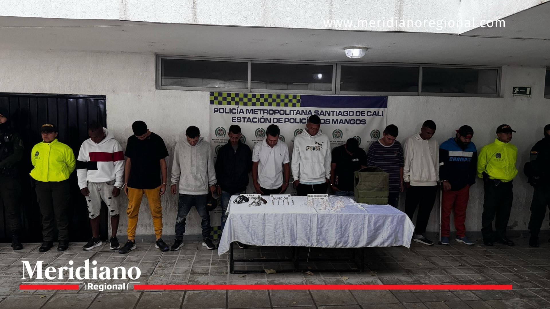 “Los de la cancha” -“Los de la cancha” vendían droga en parques de Cali los-de-la-cancha-cali-captura-banda-microtrafico-floralia-parques-seguridad-policia-narcos-droga-operativo-“Los de la cancha” -