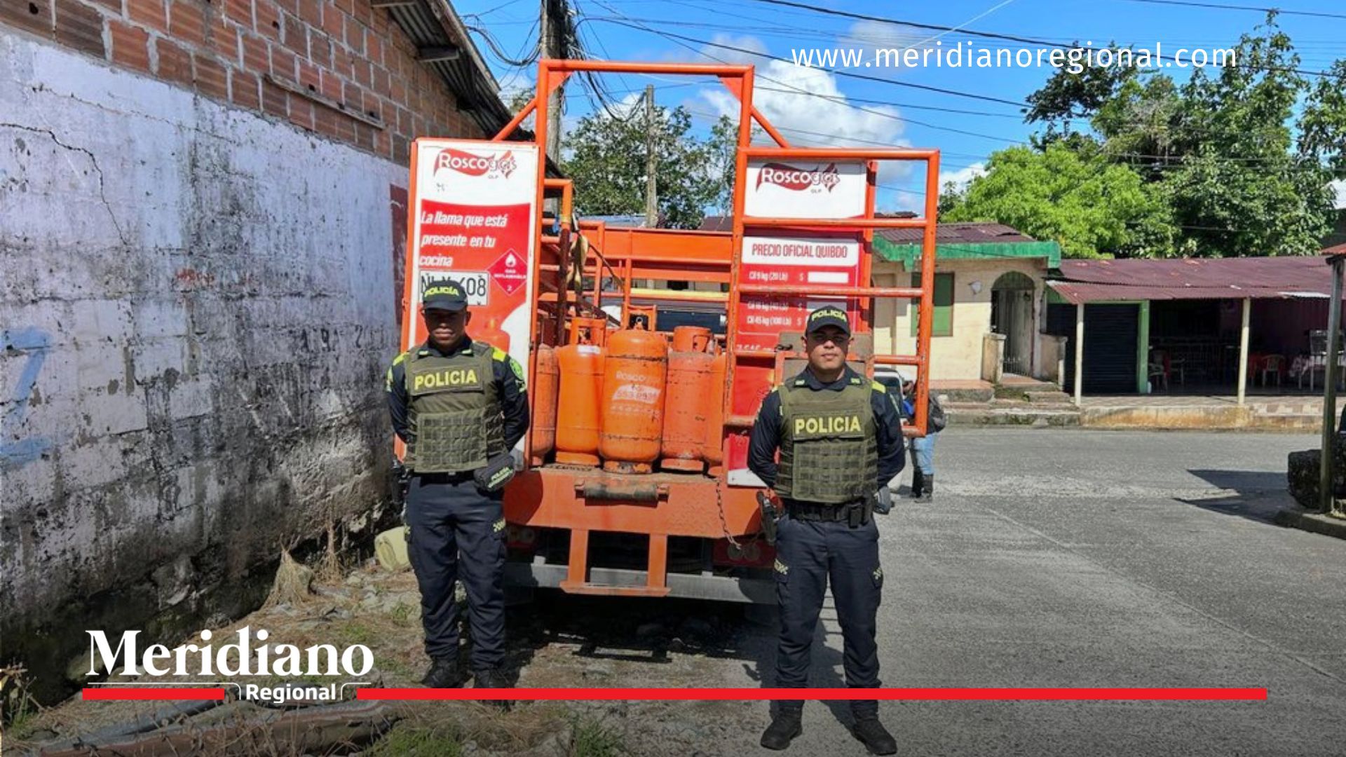 incautación de 74 -Incautación de 74 cilindros en operativo policial incautacion-74-cilindros-de-gas-transporte-ilegal-choco-policia-operativo-via-istmina-union-panamericana-camioneta-cargamento-peligroso-incautación de 74 -