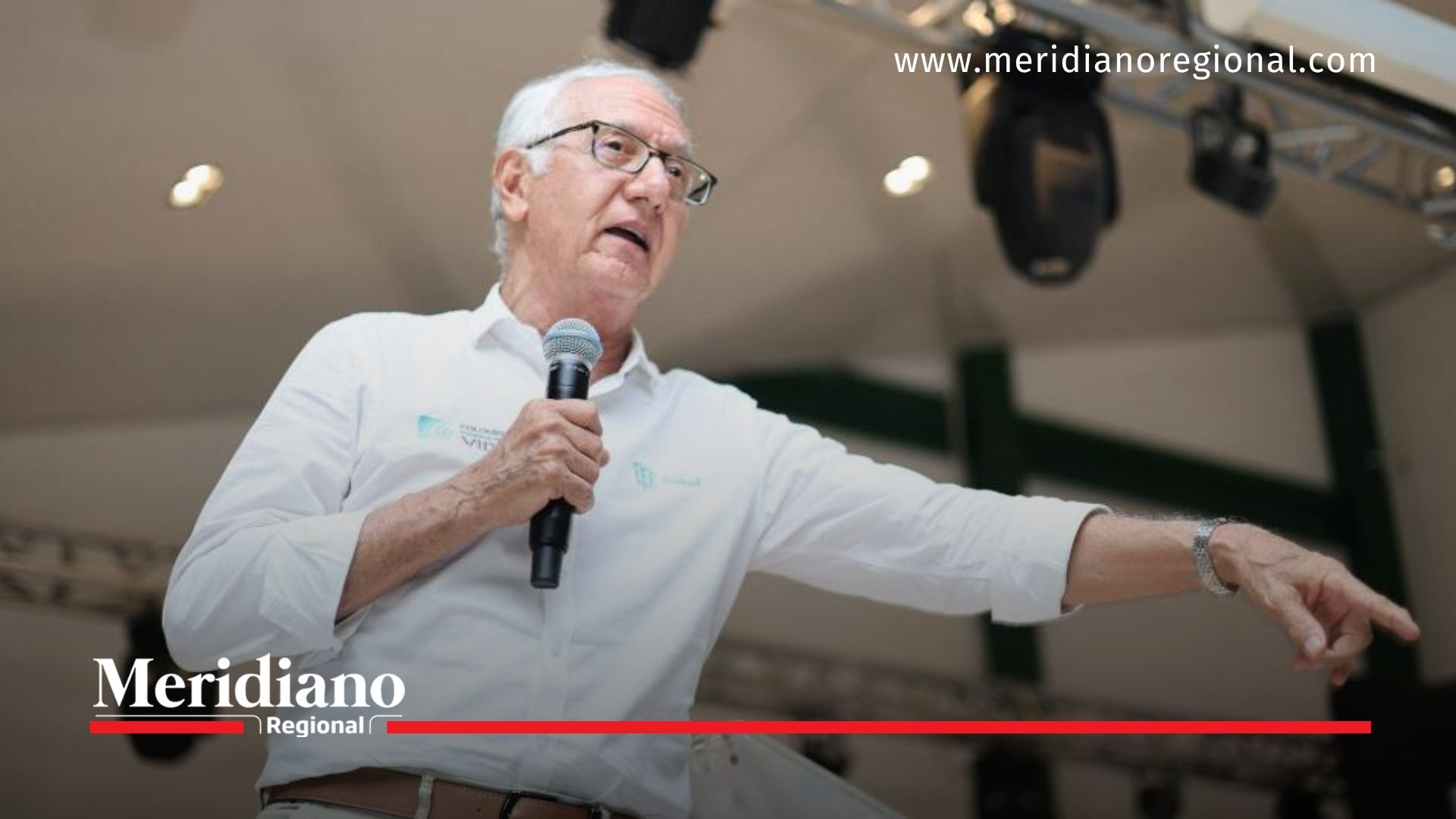 Ministro Jaramillo lanza insulto y se defiende: hasta el presidente lo ha dicho