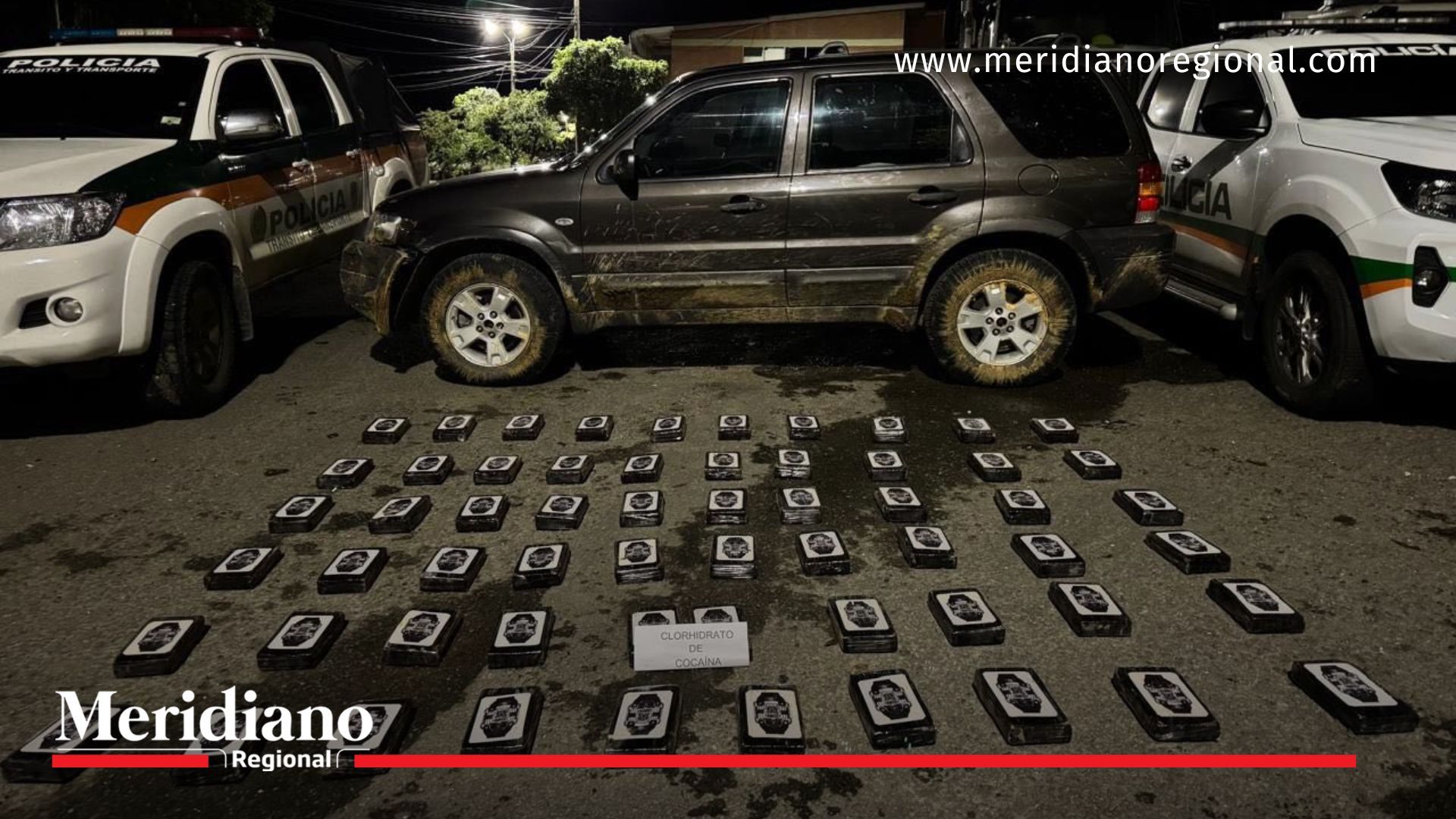Más de 59 kilos de cocaína encontrados en Pasto más-de-59-kilos-de-cocaína-Pasto-incautación-de-cocaína-narcotráfico-en-Nariño-operativo-policial-Seccional-de-Tránsito-y-Transporte-Policía-Nacional-persecución-caleta-vehículo-abandonado-lucha-contra-el-narcotráfico-droga-en-Pasto-