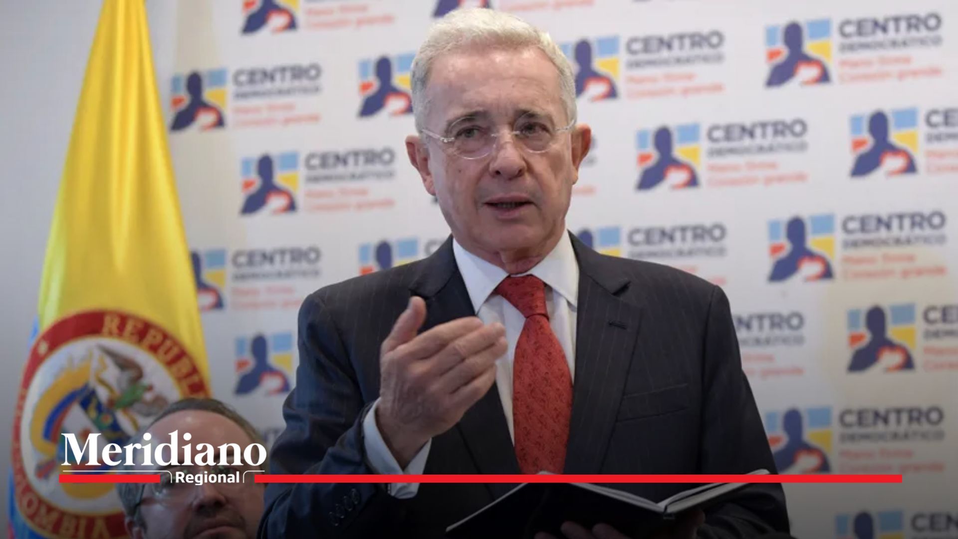 Uribe acusa al Gobierno de incitar al estallido violento