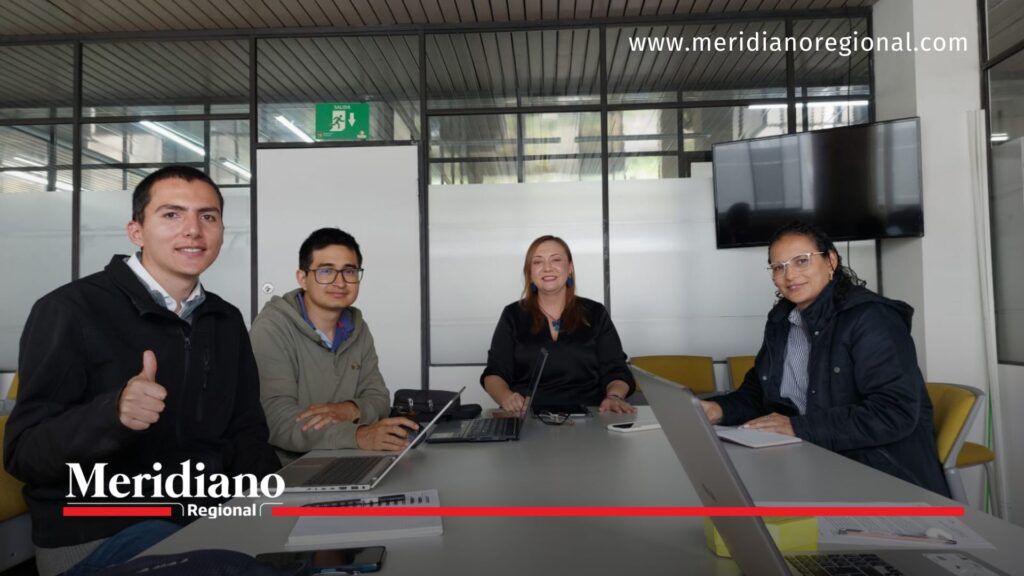 ferrocarril en el cauca - partido mira - tren palmira popayán - transporte sostenible - desarrollo ferroviario - corredor férreo - andrea pizarro - tren en cauca - Meridiano Regional ferrocarril en el cauca - partido mira - tren palmira popayán - transporte sostenible - desarrollo ferroviario - corredor férreo - andrea pizarro - tren en cauca