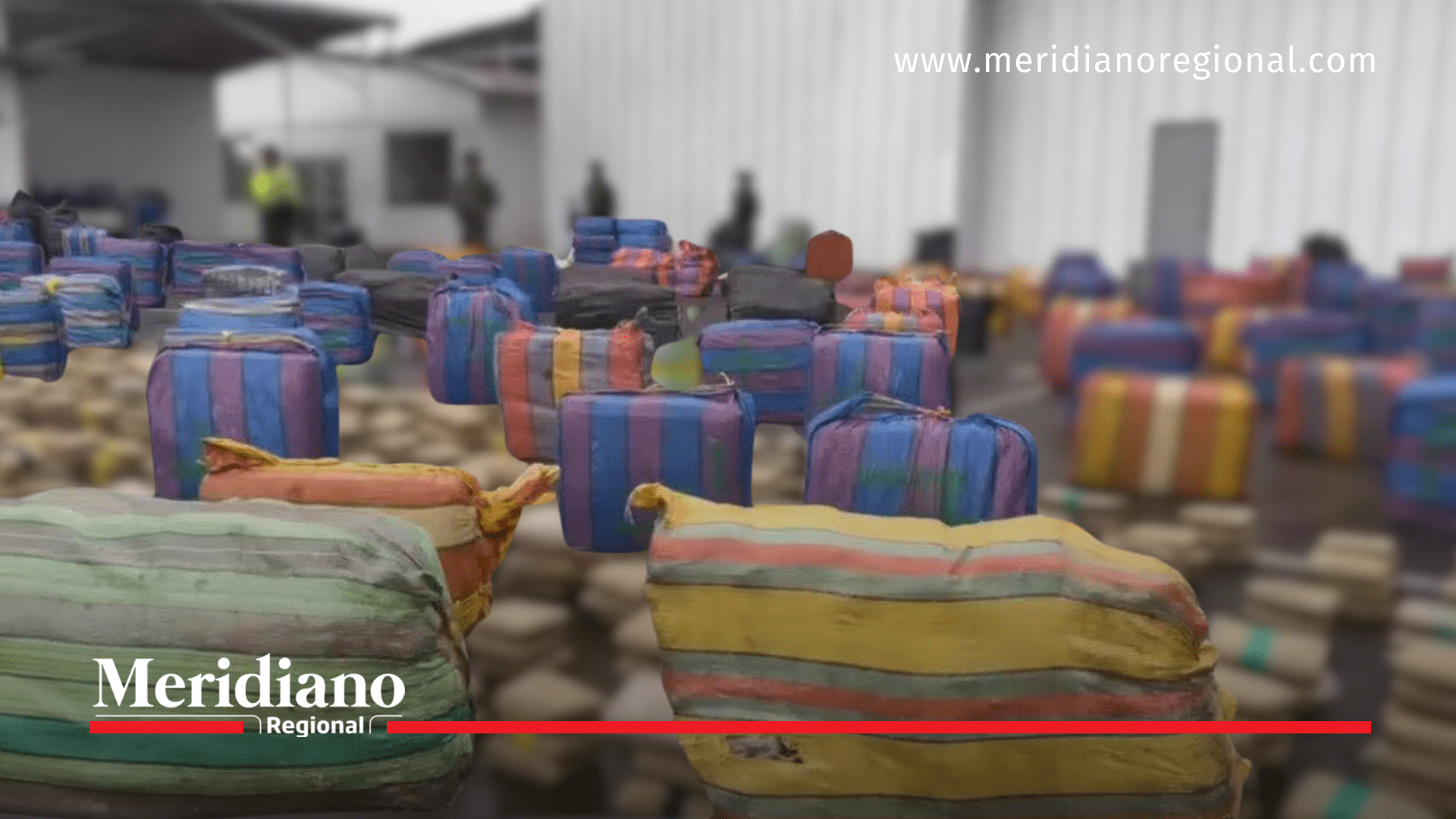 accidente en tuluá - hallazgo de droga - tractomula volcada tuluá - autoridades tuluá - cargamento ilegal tuluá - noticias tuluá - noticias valle - noticias del valle del cauca hoy - noticias cauca - noticias nariño - noticias choco - noticias nacionales
