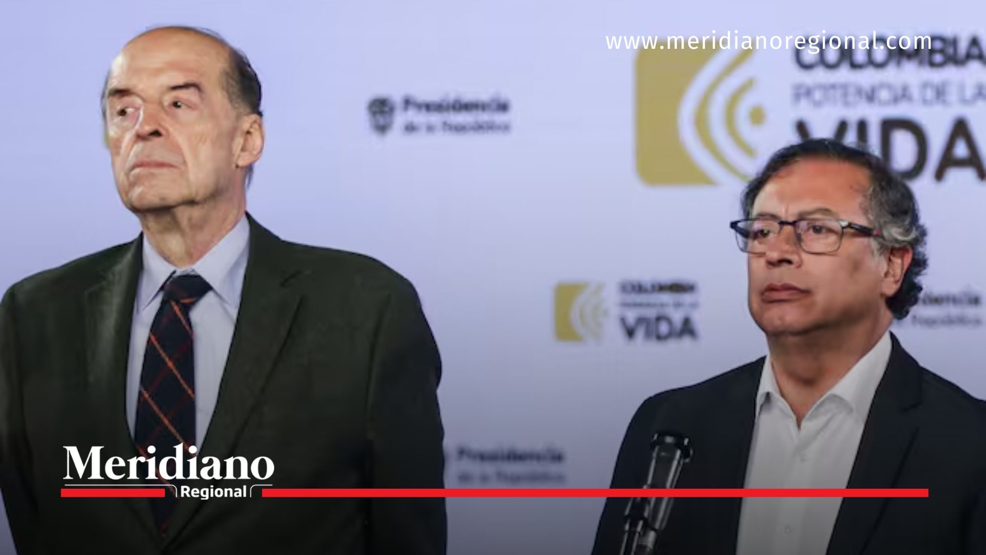 El excanciller Álvaro Leyva acusó al presidente Gustavo Petro de estar detrás de una persecución en su contra. Anunció que acudirá a instancias internacionales.