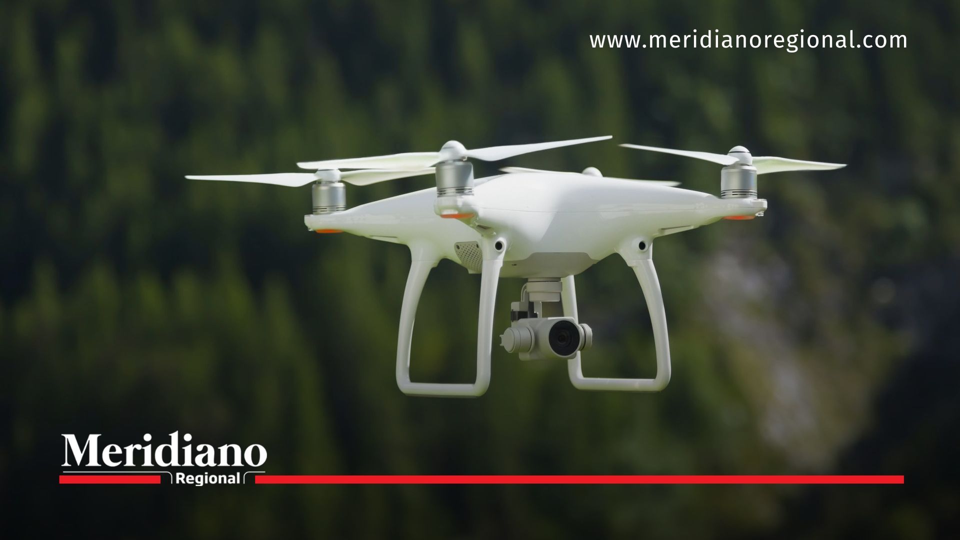 Drones como este han sido modificados por grupos armados para lanzar explosivos en regiones como Cauca, Nariño y Catatumbo.