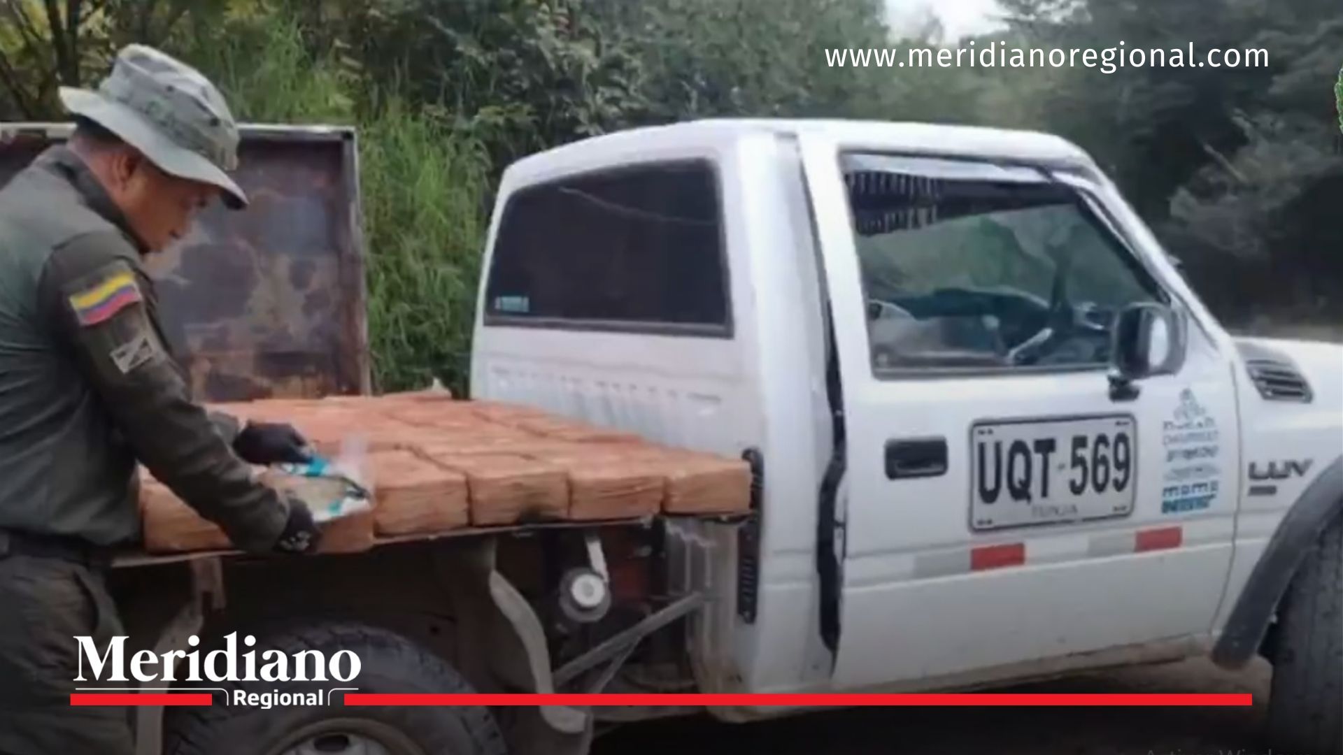 noticias cauca - operativo en la vía - marihuana incautada - policía antinarcóticos - vía la plata–inzá - gao dagoberto ramos - narcotráfico en cauca - tráfico de estupefacientes