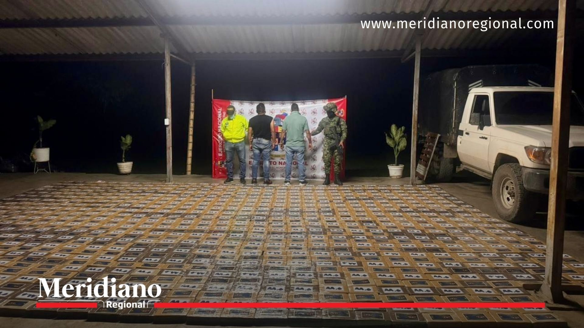 Más de una tonelada de cocaína fue incautada en Santander de Quilichao en operación conjunta del Ejército y la Policía.