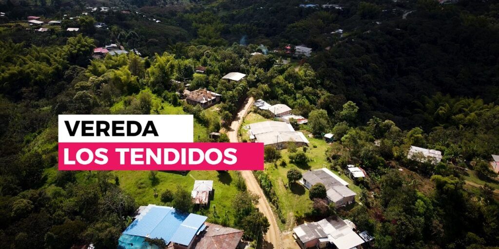 Mejoramiento de vía en Los Tendidos