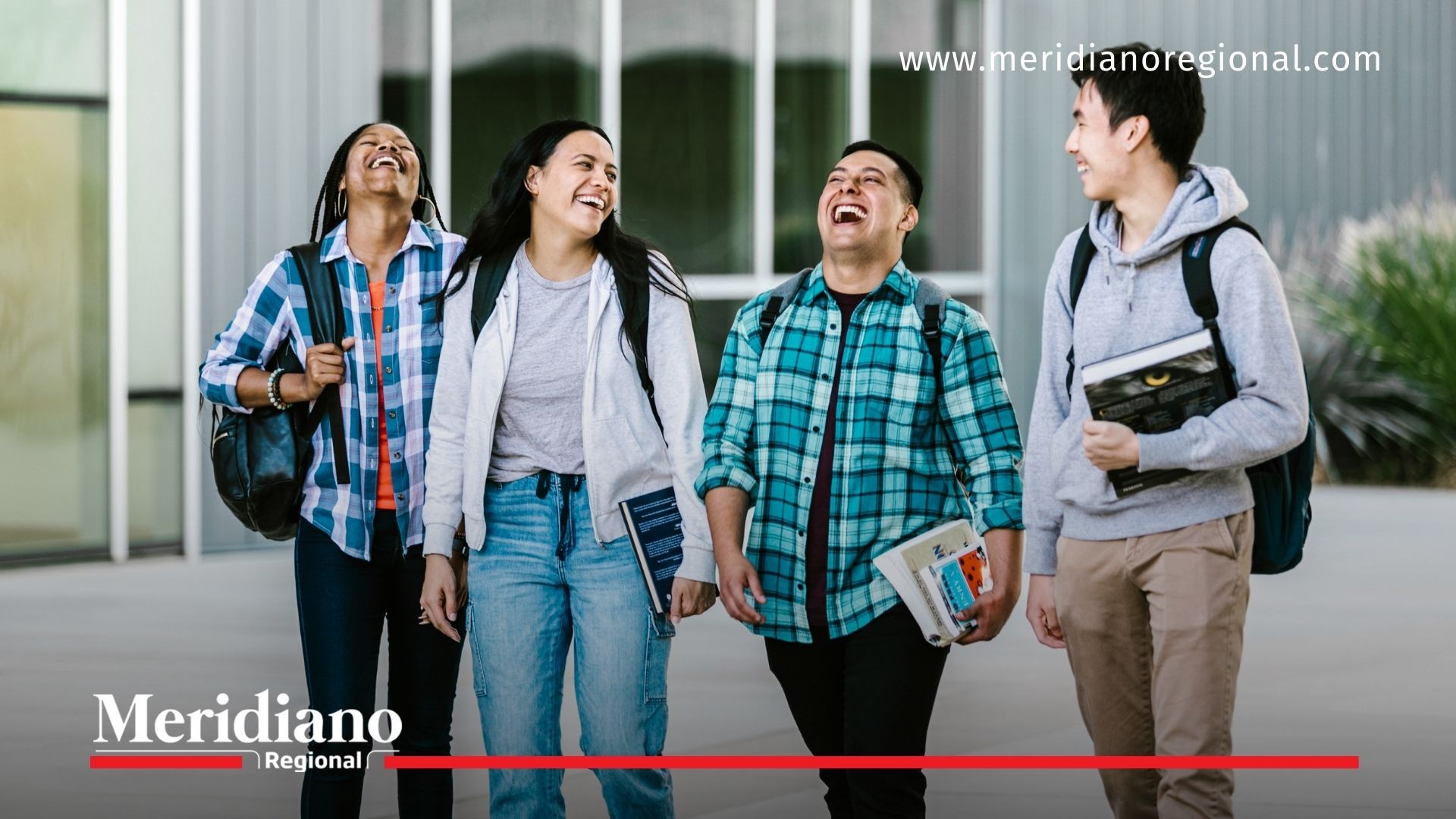 risa nerviosa - mecanismo de defensa - adaptación emocional - jóvenes riendo