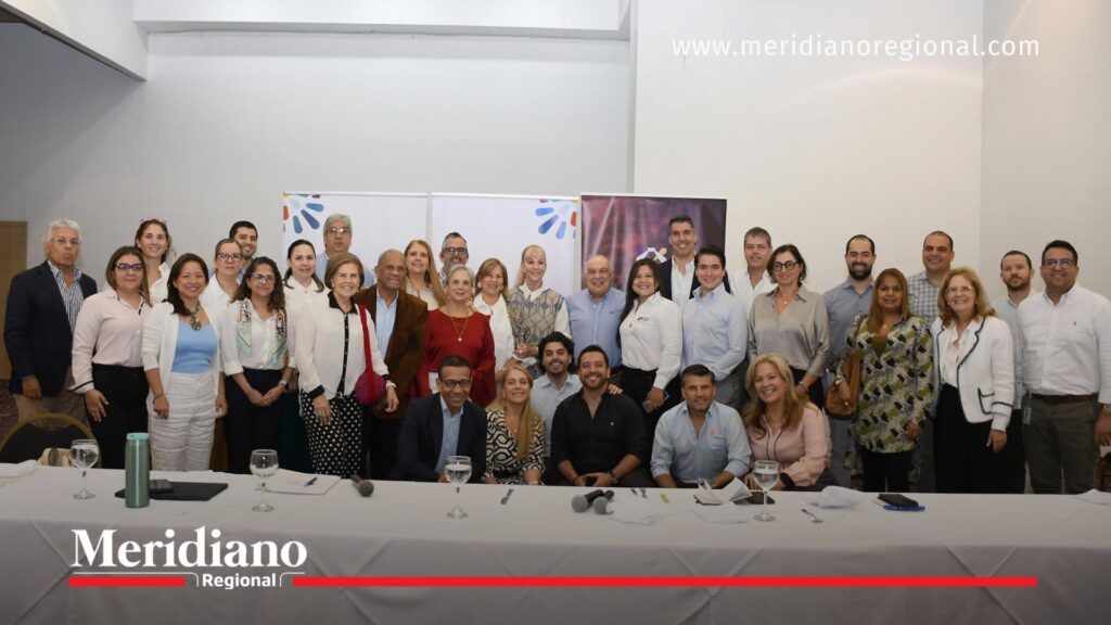 gremios y Gobernación del Valle reunidos en Cali para alianzas verdes y competitividad regional