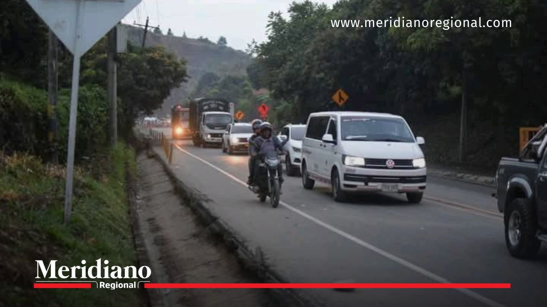 movilidad vía panamericana - tránsito en el patía - emergencia en la panamericana - accidente camión cisterna cauca
