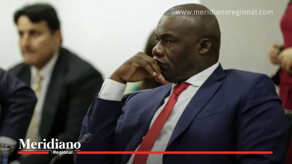 Nilton Córdoba Manyoma durante su juicio en Bogotá por el caso del cartel de la toga.