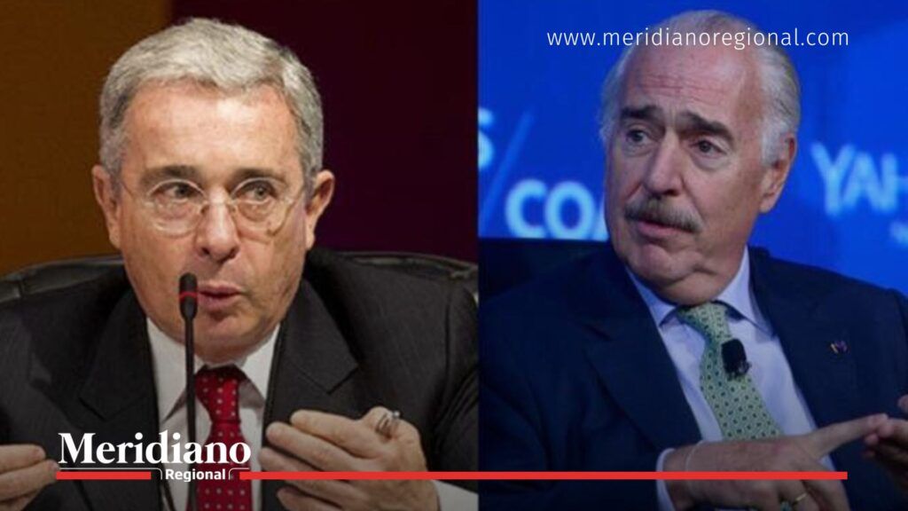 Uribe y Pastrana contra Petro durante eventos públicos, expresando su postura opositora frente al Gobierno y la crisis con EE. UU.