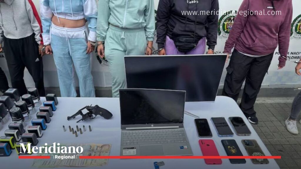 Elementos incautados a banda The Sscamers por estafa venta de motos - Meridiano Regional elementos-incautados-banda-the-sscamers - estafa-venta-de-motos - policia-cali - evidencia-operativo