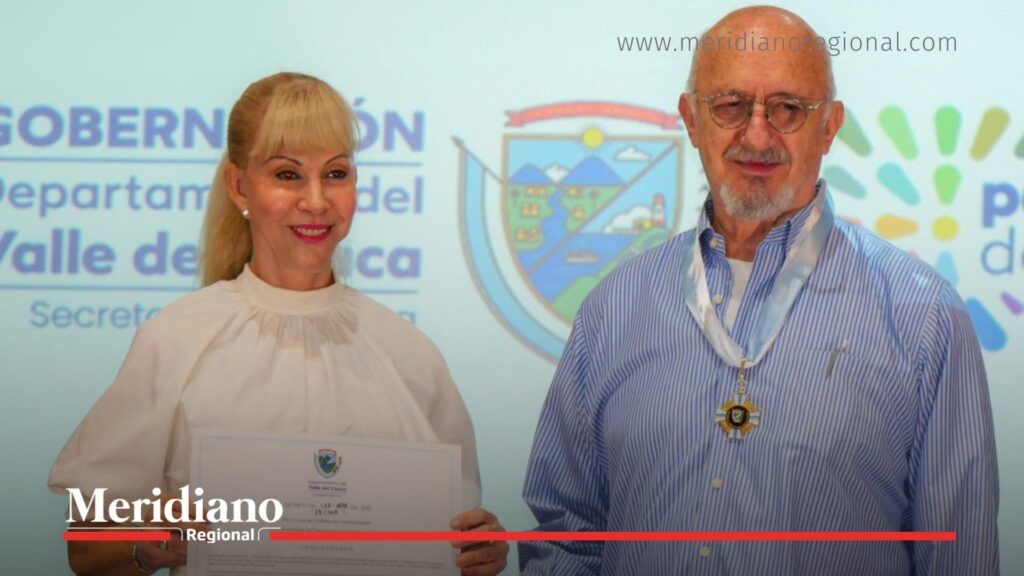 gobernadora-del-valle-reconocimiento-feria-internacional-del-libro-de-cali-2025