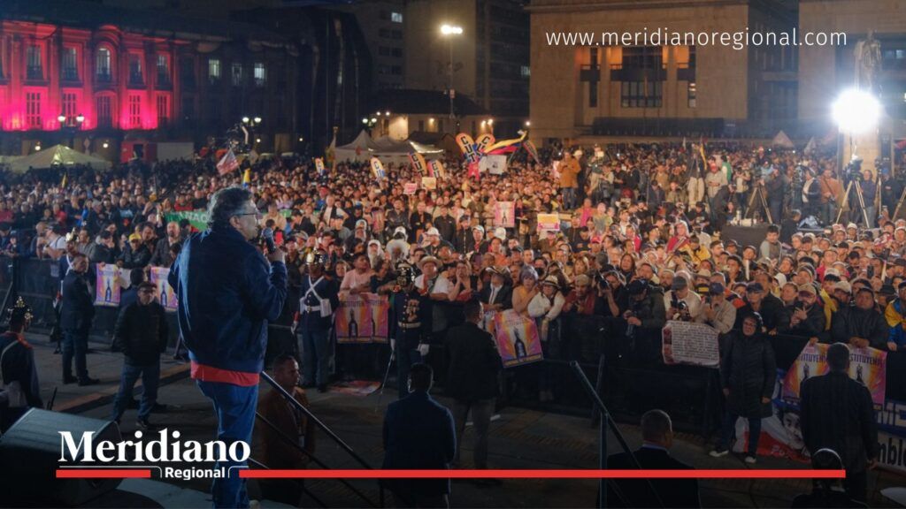Petro Constituyente reúne multitudes en la Plaza de Bolívar - Meridiano Regional petro-constituyente - plaza-bolivar - discurso-petro - sanciones-eeuu-petro