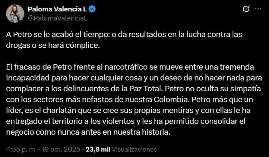 Publicación de Paloma Valencia en X donde critica al presidente Petro por su papel en el pulso con Washington y los aranceles impuestos por Donald Trump a Colombia.