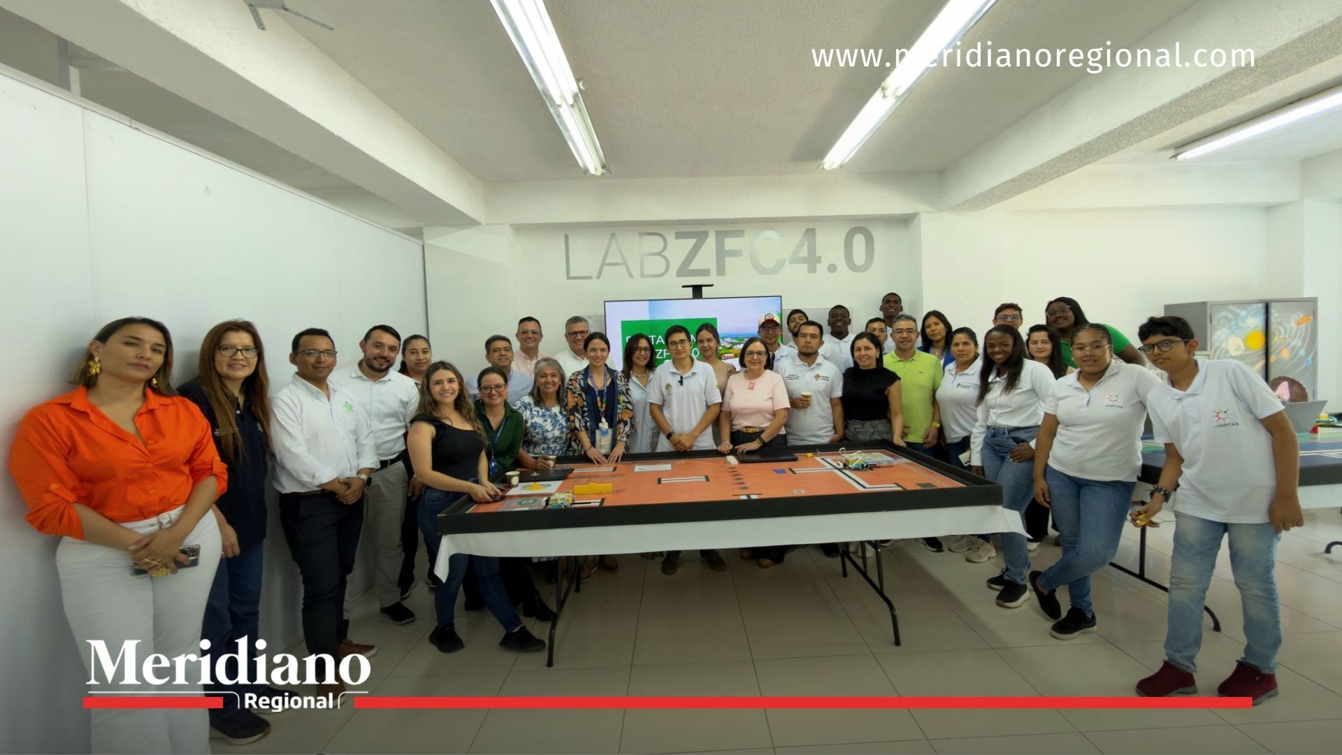 Asistentes al evento de lanzamiento de LABZFC 4.0 en la Zona Franca del Cauca.