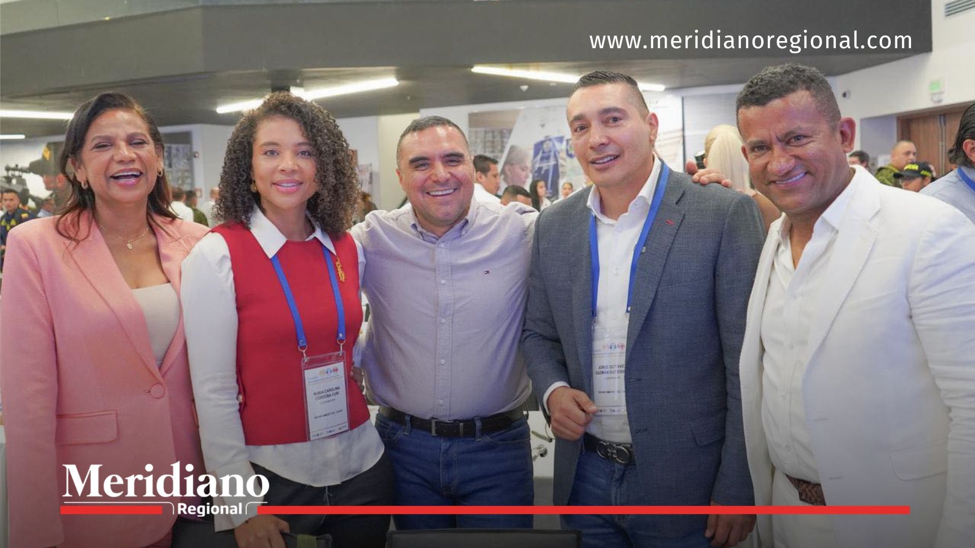 El gobernador del Cauca junto a otros mandatarios departamentales durante el encuentro nacional en Cali.