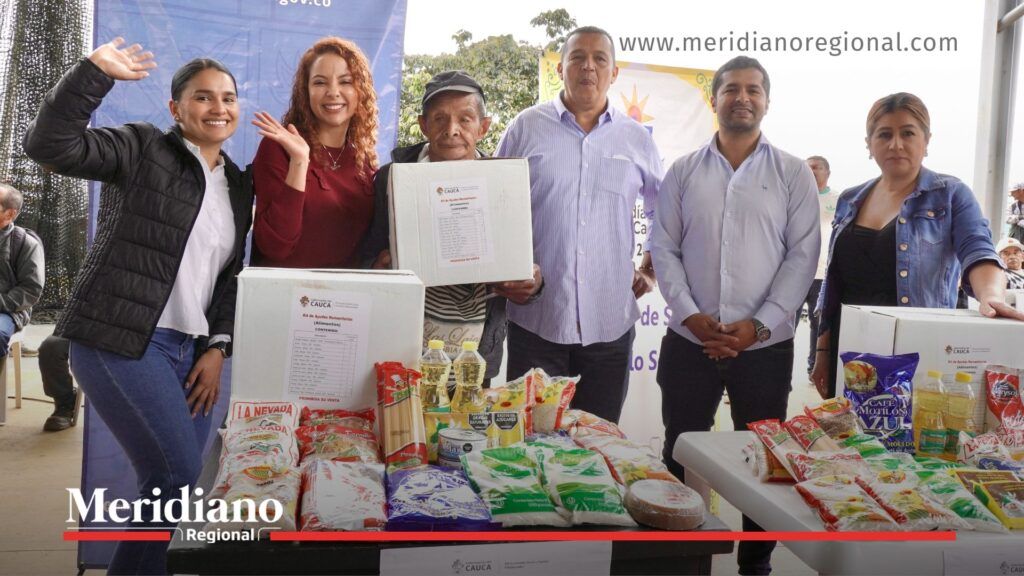 Solidaridad Cauca entrega de ayudas humanitarias en Rosas - Meridiano Regional solidaridad-cauca - ayudas-humanitarias-rosas - gobernación-del-cauca - funcionarios-cauca