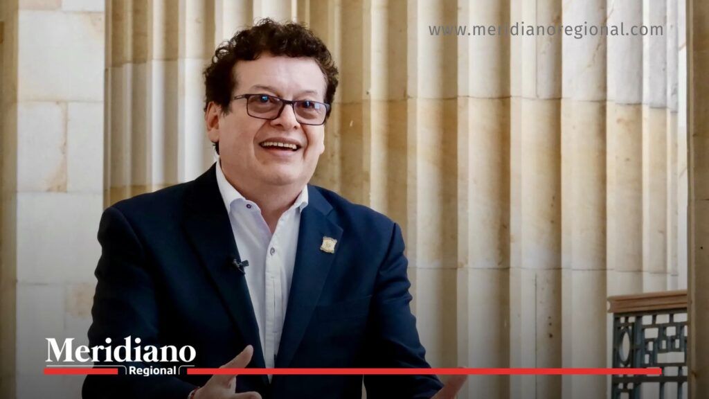 Alirio Uribe rechaza la amnistía Palacio de Justicia - Meridiano Regional alirio-uribe - amnistía-palacio-de-justicia - ley-de-amnistía-colombia - pacto-histórico