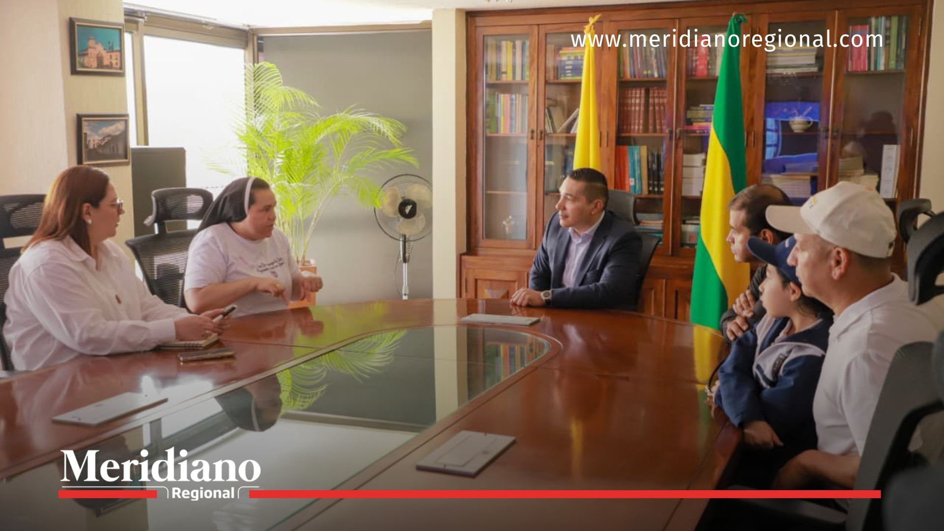 El gobernador Octavio Guzmán lideró el encuentro con comunidades religiosas para proteger el legado educativo de Popayán.