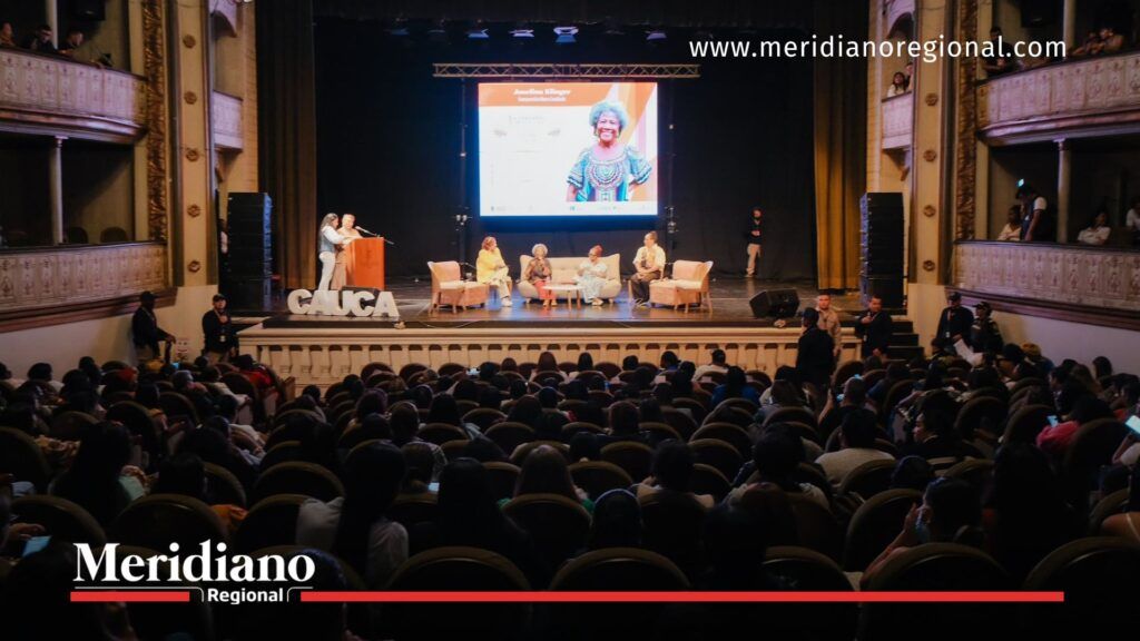 Congreso de Mujeres Cauca en el Teatro Guillermo - Meridiano Regional congreso de mujeres cauca - liderazgo femenino - teatro guillermo valencia - noticias cauca