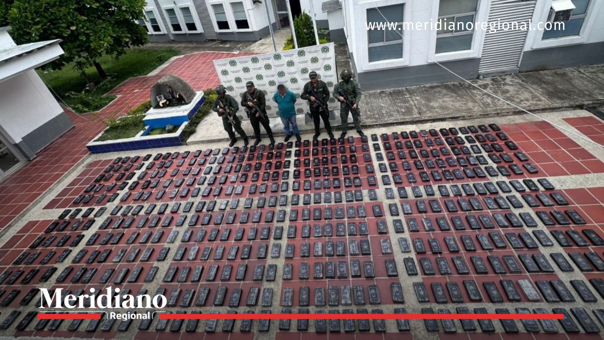 media tonelada de cocaína incautada - frente dagoberto ramos - santander de quilichao - policía nacional cauca