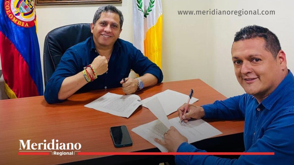 alcalde de timbio y gerente de emtimbio esp firman convenio para la modernización del alcantarillado en timbio