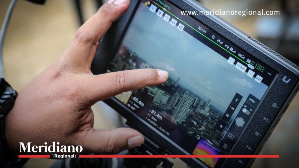 tablero digital del dron 4k de seguridad y vigilancia adquirido por el valle - Raptor Valle del Cauca - seguridad del Valle del Cauca - tecnología para la seguridad