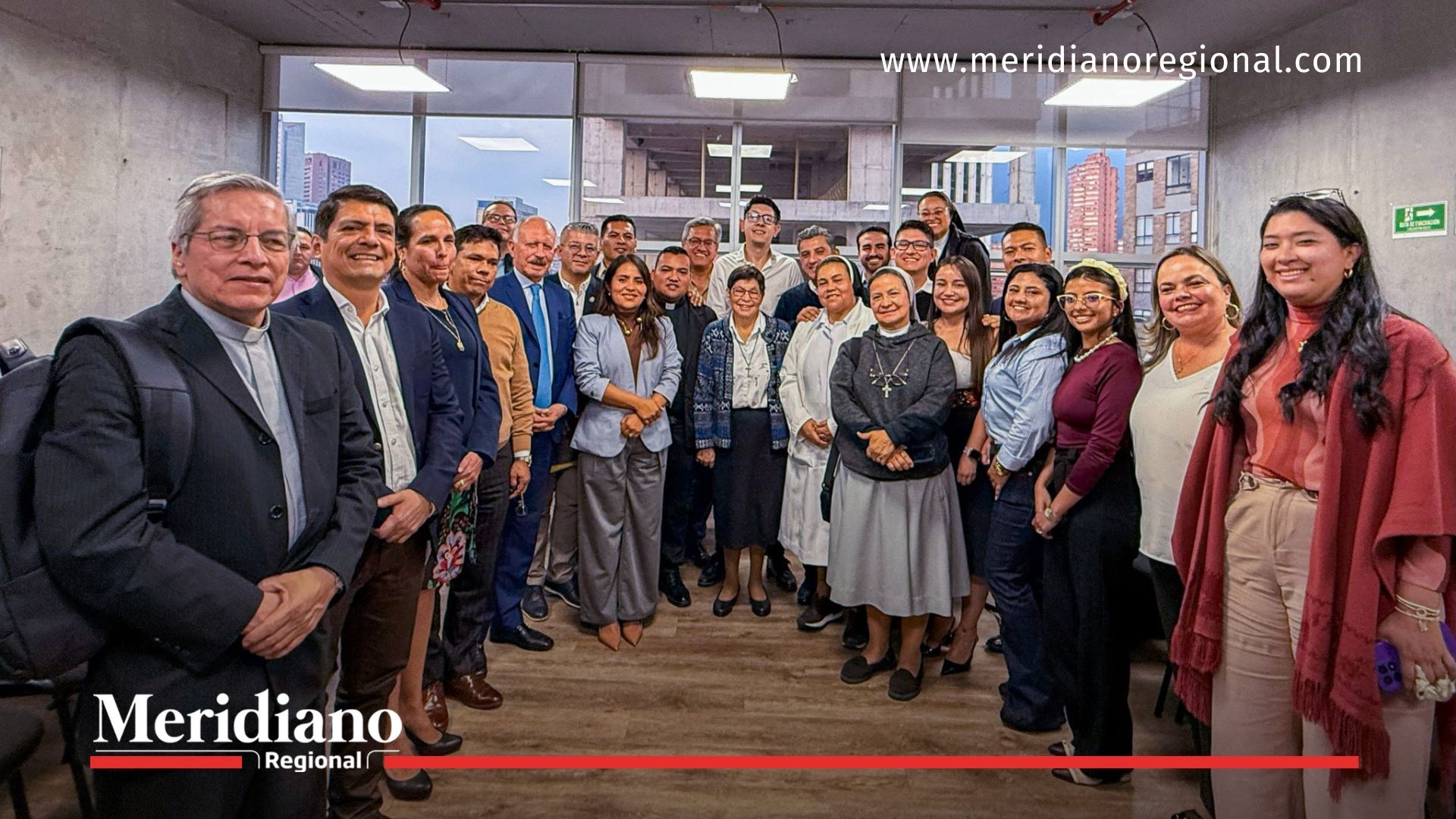 ministerio de educación, alcalde de Popayán, delegados de colegios religiosos y congresistas reunidos en Bogotá