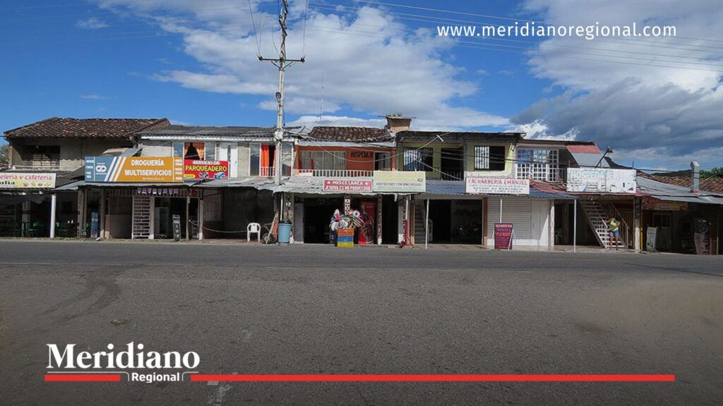 Incautación de explosivos en la Panamericana en El Estrecho Cauca - Meridiano Regional Vista del sector de El Estrecho en la vía Panamericana, punto donde se reportó la incautación de explosivos en el Cauca.