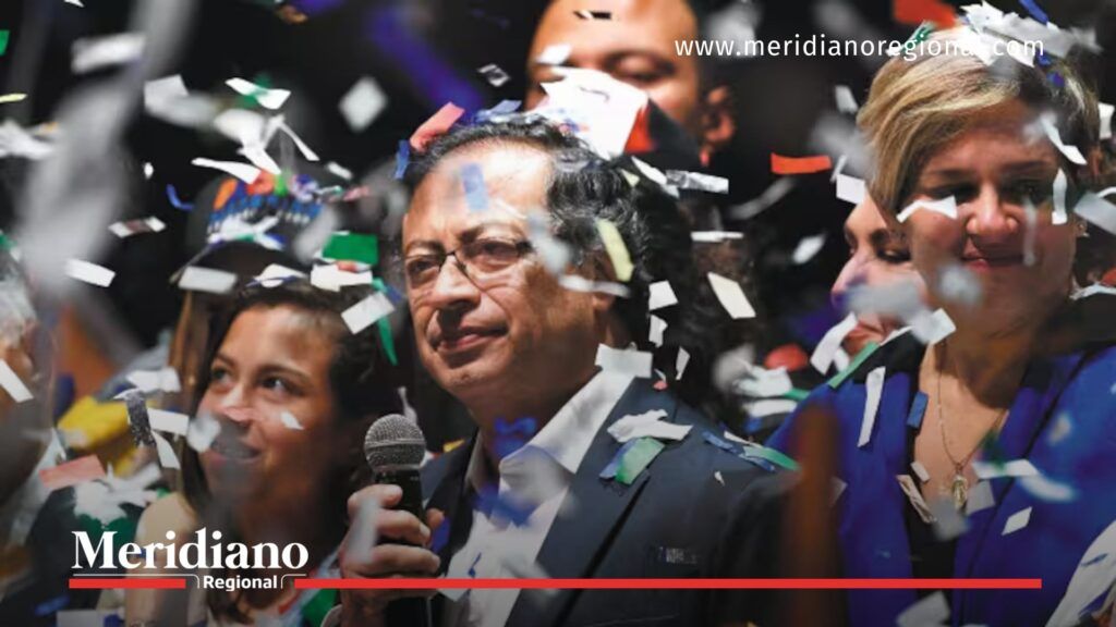 Sanción del CNE a la campaña Petro Presidente – celebración 2022 - Meridiano Regional Gustavo Petro celebrando su victoria en 2022 tras la sanción del CNE a la campaña Petro Presidente