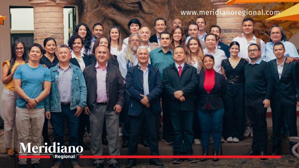 Adriana Valera de la Providencia con docentes del Departamento de Música de la Universidad del Cauca.