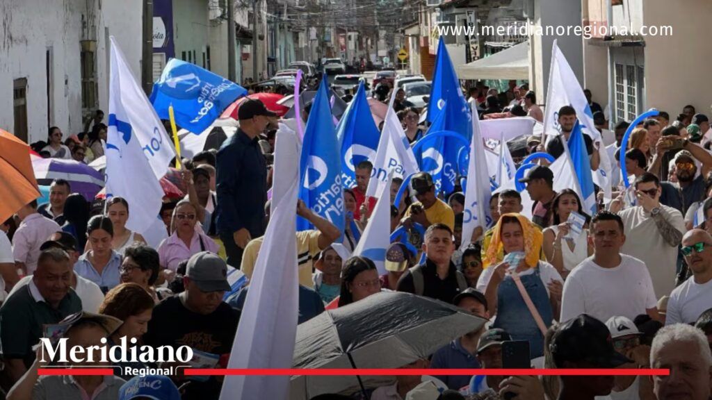 Elecciones legislativas 2026: inscripción de la lista al Senado del Partido Conservador - Meridiano Regional Militantes y dirigentes del Partido Conservador durante la inscripción de su lista al Senado para las elecciones legislativas 2026.